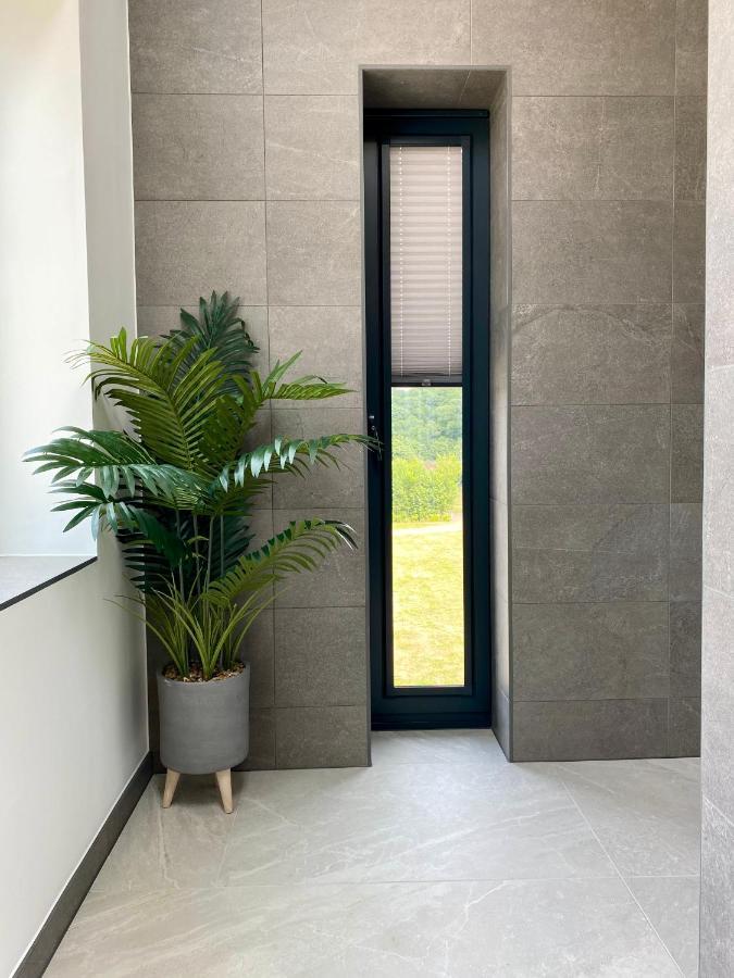 Stunning Modern Home Set In Beautiful Grounds. Bath Dış mekan fotoğraf
